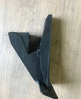 Accelerator throttle pedal