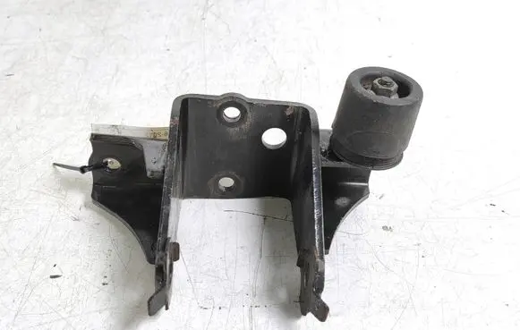 Toyota Auris 150 Engine mounting bracket 12325-0R010