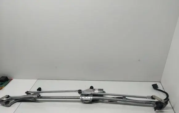 Front wiper linkage and motor