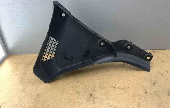 BMW 5 GT F07 Wiper trim 7220182 51717220182