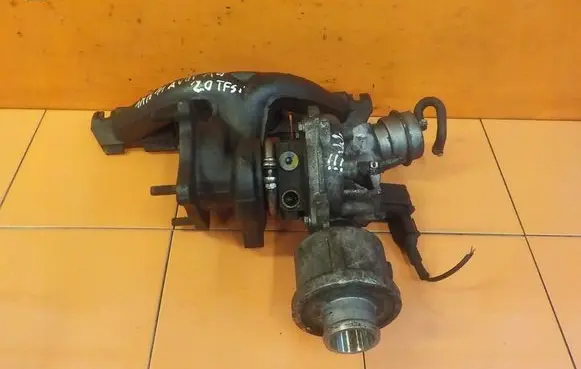 Audi A4 S4 B7 8E 8H Turbo 06D145701H