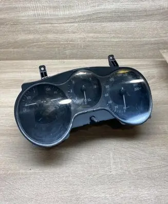 Seat Leon (1P) Speedometer (instrument cluster) 1P0920807E 110080368015