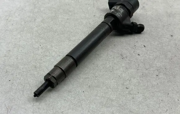 Volvo S80 Fuel injector 0445110298