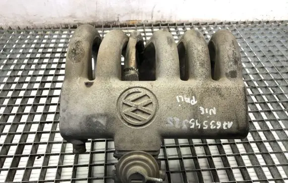 Volkswagen II LT Intake manifold 074129713N