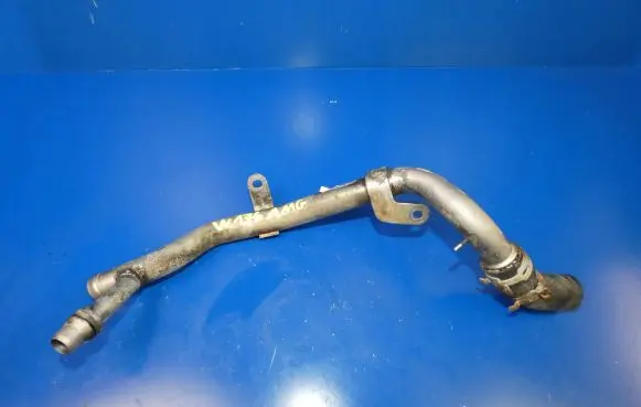 Mercedes-Benz A W176 Engine coolant pipe/hose