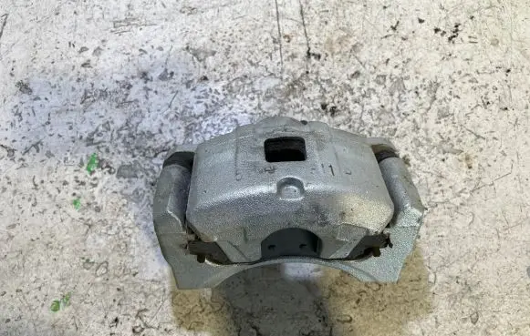 Jeep Patriot Front brake caliper