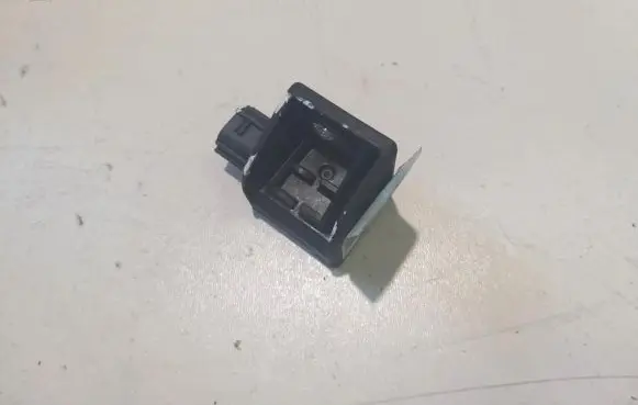 Honda FR-V Airbag deployment crash/impact sensor 77970SFEB110M2 5010bep46