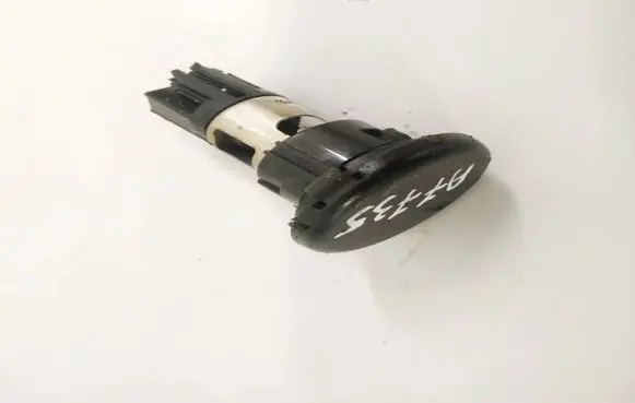 Opel Insignia A Cigarette lighter 