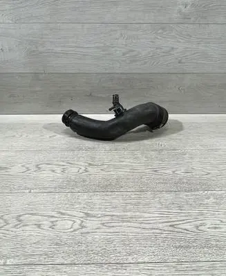 BMW 4 F32 F33 Turbo air intake inlet pipe/hose 7602651 70514721 10737810