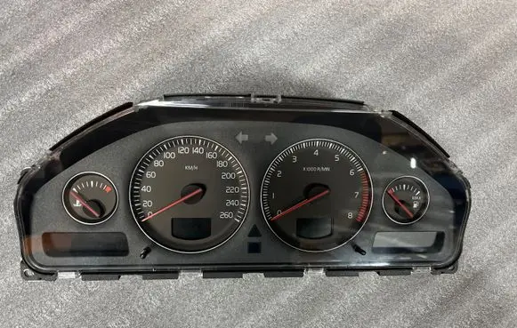 Volvo XC90 Speedometer (instrument cluster) 30682272 8602882 69594210T