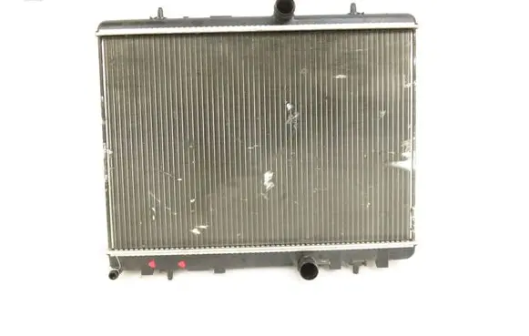 Peugeot 308 Coolant radiator 9674089680