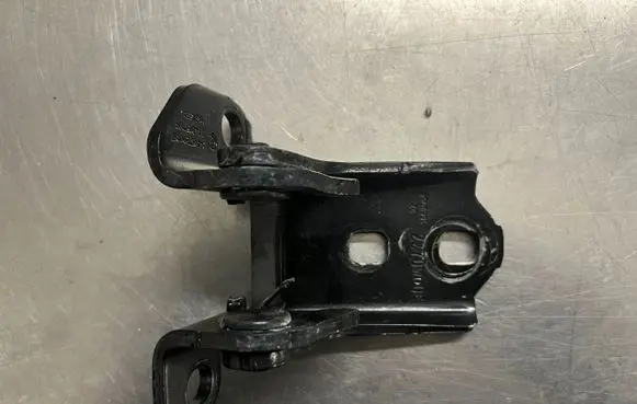 Smart ForTwo III C453 Loading door hinge set A4537200137