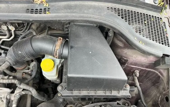 Skoda Rapid (NH) Air filter box 