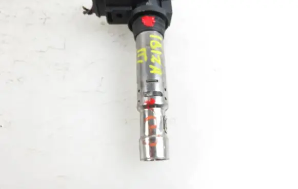 Seat Ibiza III (6L) High voltage ignition coil R0401S00400