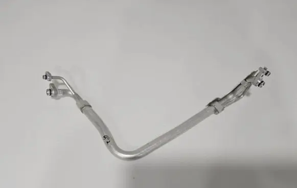 Volkswagen Tiguan Air conditioning (A/C) pipe/hose 5QB816738D 5QB816738