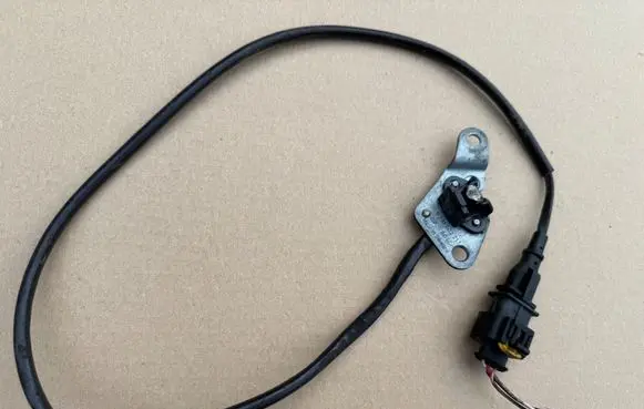 Fiat Doblo Camshaft position sensor 0281002213