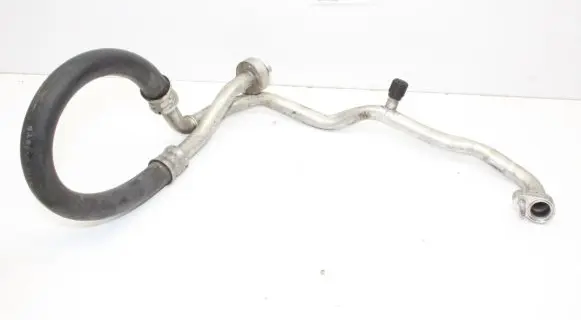 Volkswagen PASSAT B8 Air conditioning (A/C) pipe/hose 5Q0820743M