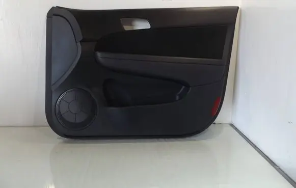 Hyundai i30 Front door card panel trim 823602R000
