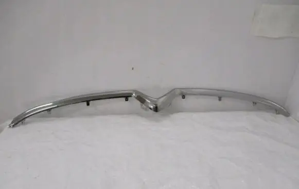 Citroen C3 Front bumper upper radiator grill 1845620X