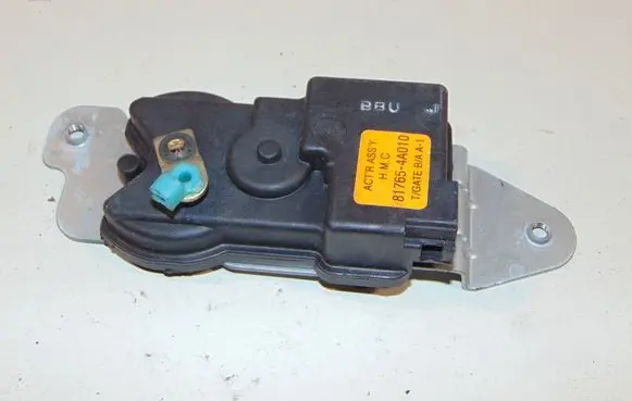 Hyundai H-1, Starex, Satellite Tailgate boot lock/latch motor 817654A001 817654A010