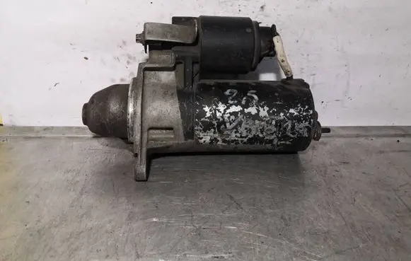Opel Vectra B Starter motor 0001108170 1005821678
