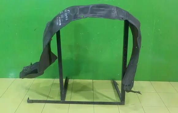 Toyota Prius (XW20) Front arch PRZOD LEWE