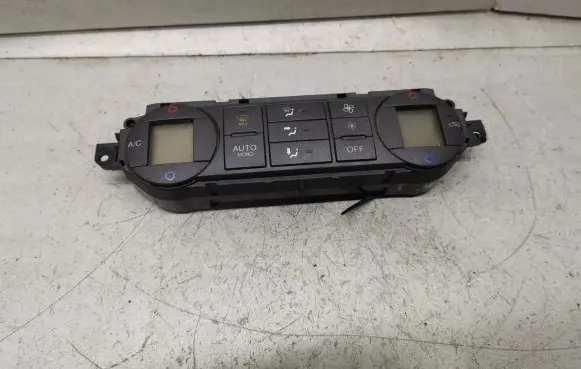 Ford Focus Climate control unit 6N4T18C612AC