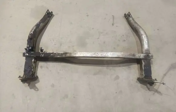 Peugeot 407 Front bumper cross member 