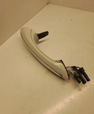 BMW 5 GT F07 Front door exterior handle 13271