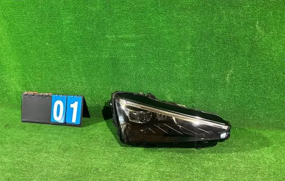 Skoda Scala Headlight/headlamp 657941016A 90176079
