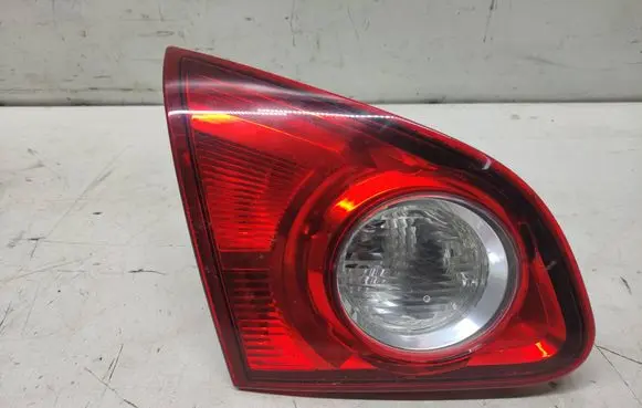 Nissan Qashqai Tailgate rear/tail lights 89071063