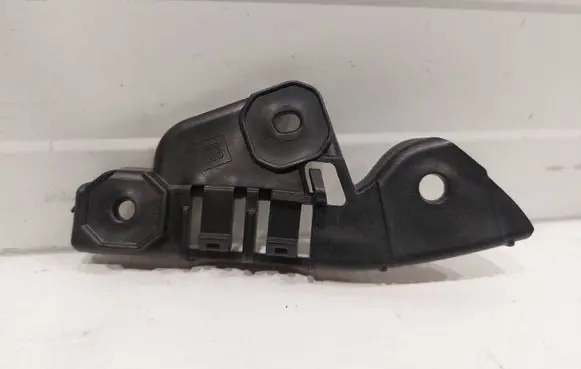 Chevrolet Camaro Front bumper mounting bracket 84061551 23323477