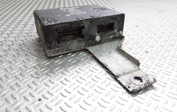 Nissan Terrano Door central lock control unit/module 284507F000