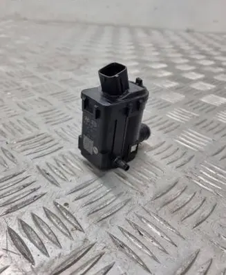 KIA Sportage Windscreen/windshield washer pump 985102J500