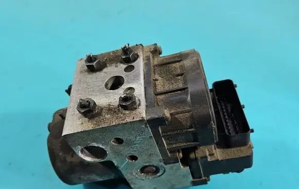 Volkswagen PASSAT B5.5 ABS Pump 0265216411 IMPRK1602109