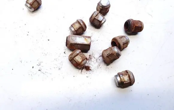 Honda CR-V Nuts/bolts 