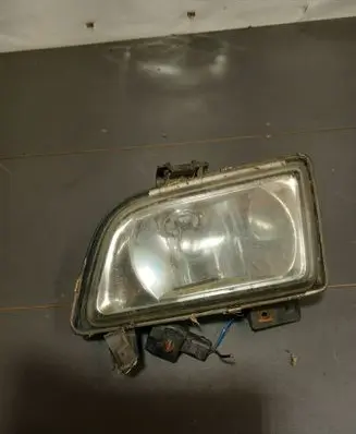 Mazda Premacy Front fog light LE97A116 F014000048 B25G51690C
