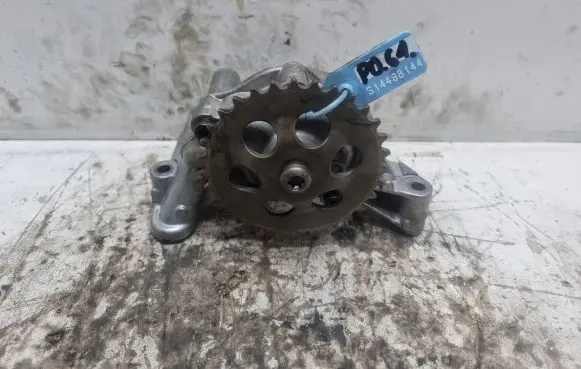 Audi A3 S3 8L Oil pump 06A115105