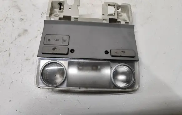 Volkswagen PASSAT B6 Front seat light 1K0947105 5037