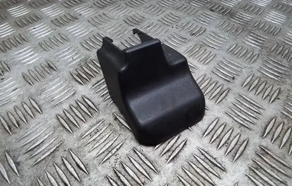 Toyota Prius+ (ZVW40) Seat trim 7212347020