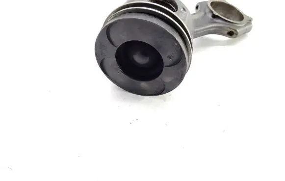 Mercedes-Benz E W211 Piston with connecting rod 8856A