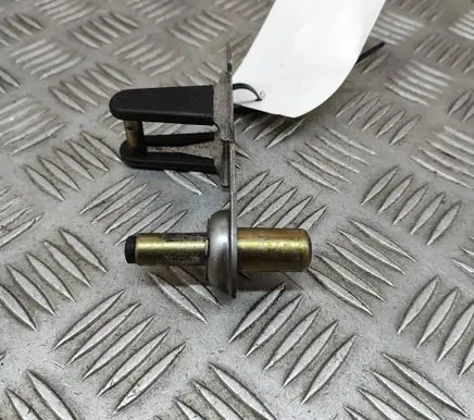 Porsche Boxster 986 Rear door lock loop/hook striker 98651205100