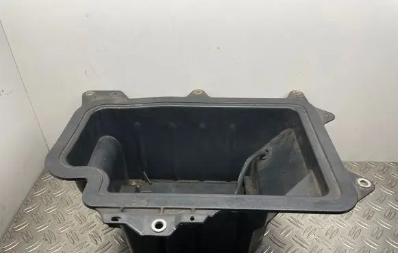 Ford C-MAX II Battery box tray FV61R10748A