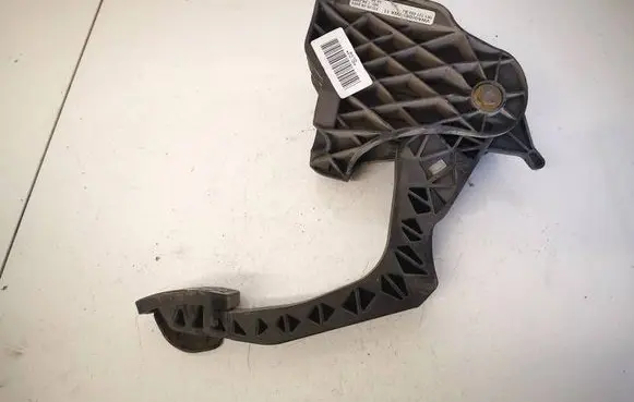 Skoda Octavia Mk2 (1Z) Clutch pedal 1K1721059BJ