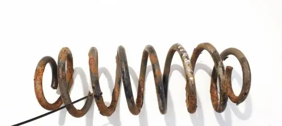 Volkswagen Touran I Rear coil spring