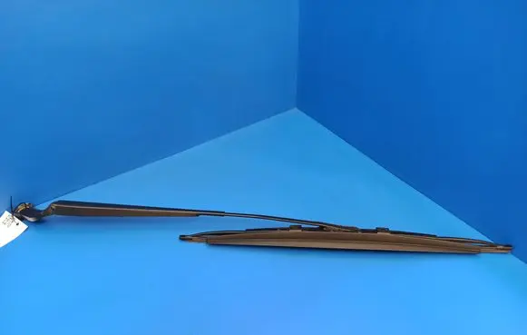 Ford Edge I Front wiper blade arm 7T4317C495 24030208