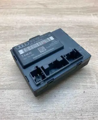 Audi A6 S6 C6 4F Door control unit/module 4F0959795A