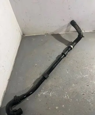 Mercedes-Benz S C217 Engine coolant pipe/hose A2225018101