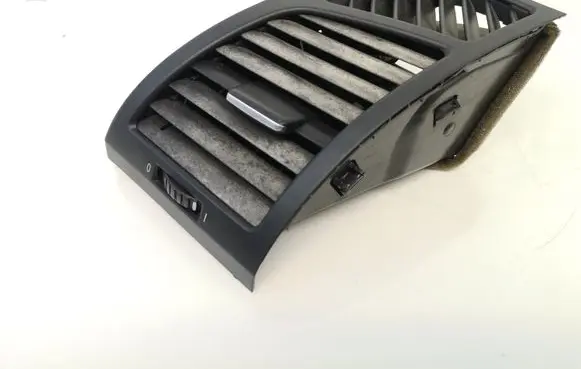 BMW 1 E81 E87 Dashboard side air vent grill/cover trim 7059187 5160705918712