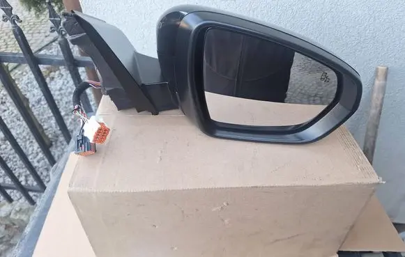 Opel Grandland X Front door electric wing mirror yp000174480